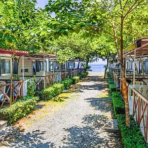 2* Camping La Focetta Sicula